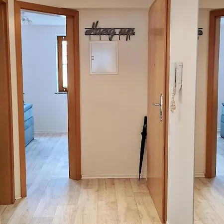 3 Z. 60qm - In Appartement *