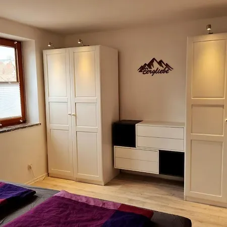 3 Z. 60qm - In Appartement *